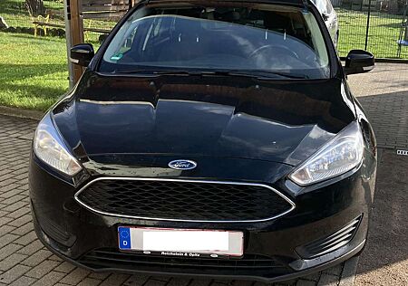 Ford Focus Trend + Navi + Kamera