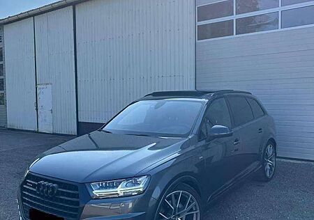 Audi Q7 50 TDI quattro tiptronic S-line/ Matrix/ HUD