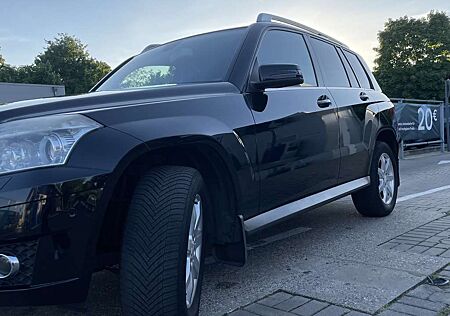 Mercedes-Benz GLK 350 CDI DPF 4Matic 7G-TRONIC Edition 1