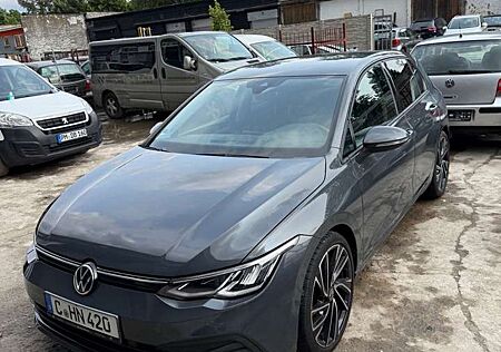 VW Golf Volkswagen VIII Lim. Life