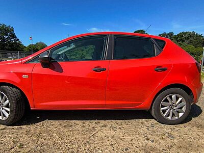 SEAT Ibiza Ibiza 1.2 TSI 90PS Media Paket Rot