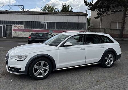 Audi A6 Allroad quattro 3.0 TDI S tronic DPF