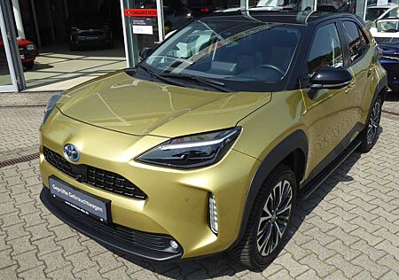 Toyota Yaris Cross 1.5H Elegant + Vision-Paket+Navi+Panoramadach