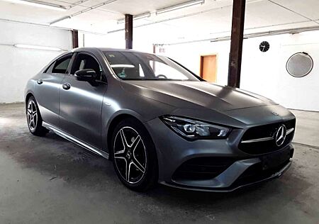 Mercedes-Benz CLA 200 Edition 2020 AMG-Line Burmester LED