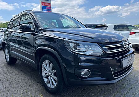 VW Tiguan Volkswagen Exclusive BMT 4Motion 2.0 TDI*DSG*NAVI*LM