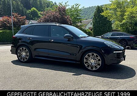 Porsche Cayenne S V8 Diesel*PANORAMA*LEDER*ACC*1. HAND*