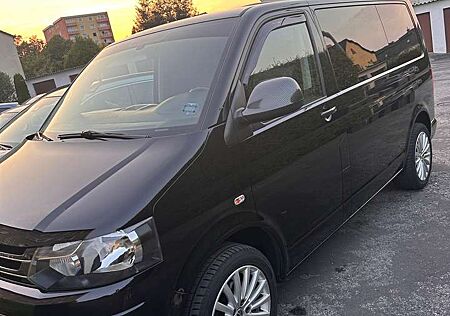 VW T5 Multivan Volkswagen Multivan DSG Startline