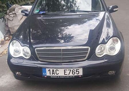 Mercedes-Benz 220 gebraucht kaufen Mercedes-Benz 220 Classic