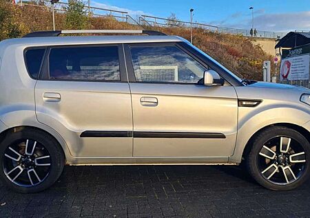 Kia Soul Spirit /wunderschön / Kamera / TÜV NEU