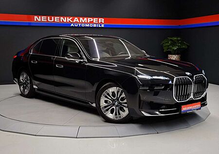 BMW i7 xDrive 60 Design Pure Exce Fond-Ent. Kristall