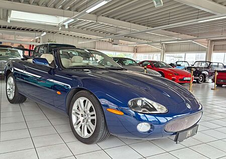 Jaguar XKR Cabrio/Facelift/Traum Farbgebung+Bestzustand