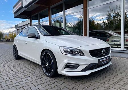 Volvo S60 Lim. Momentum AWD R-Design Heico