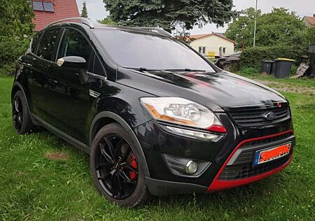 Ford Kuga 2.5 4x4 Titanium