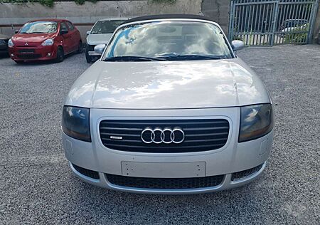 Audi TT Coupe/Roadster 1.8 T Roadster