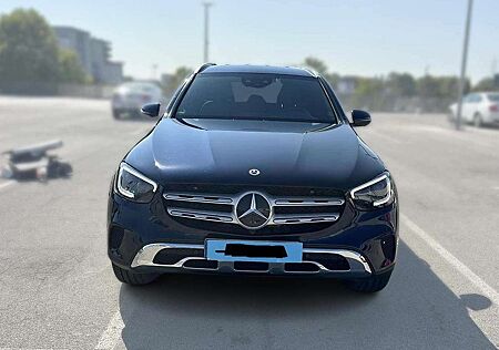 Mercedes-Benz GLC 300 GLC 300e