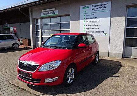 Skoda Fabia 1.2 Elegance--1.Hand-- SHZ--PDC--Tempomat