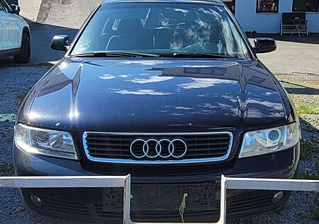 Audi A4 B5 1,8 Avant