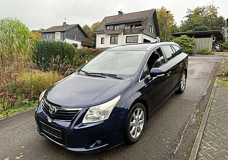 Toyota Avensis Sol