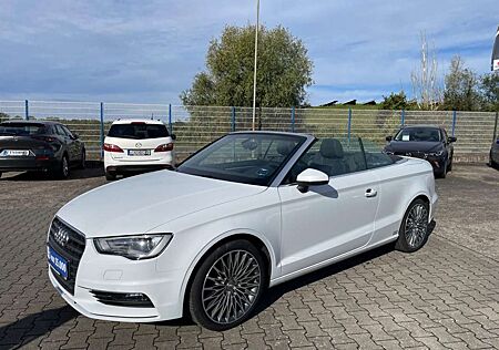Audi A3 Cabriolet 1.4 TFSi Ambition PDC SHZ Navi