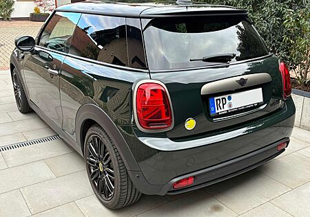 Mini Cooper SE - Resolute Edition, Vollausstattung