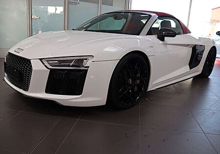 Audi R8 Spyder 5.2 FSI V10 quattro plus Leder rot