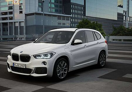 BMW X1 xDrive25e ///M-Sport StHzg ACC HUD Parkassist.
