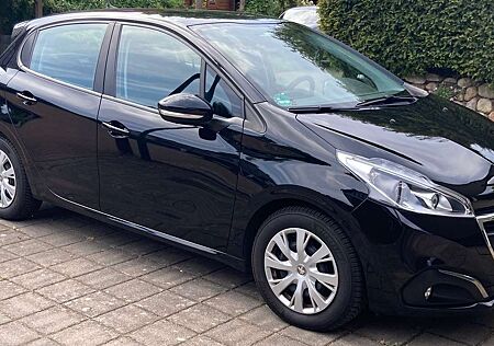 Peugeot 208 Diesel 5-Türer Blue-HDi 100 Stop
