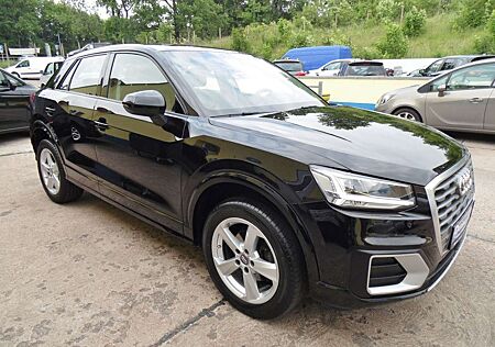 Audi Q2 35 TFSI sport/Leder/PDC/SHZ/Temp./LED