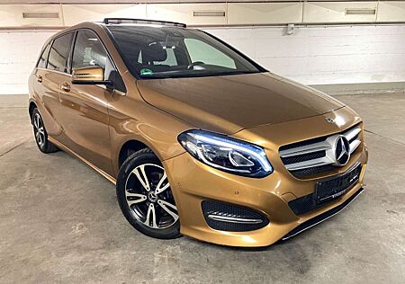Mercedes-Benz B 180 d *Style*LED*Panorama*Kamera*Navi*SHZ*PDC..