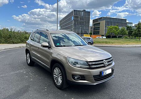 VW Tiguan Volkswagen 2.0 TDI DPF 4Motion DSG Cup Sport & Style