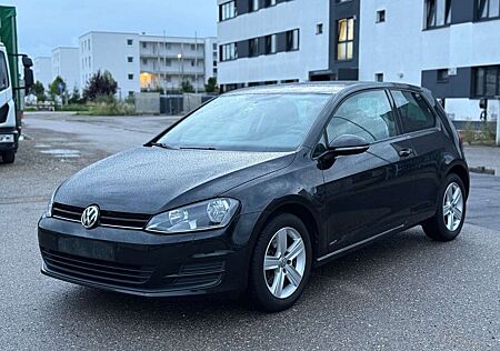 VW Golf Volkswagen 7 Lim. Comfortline BMT 1.2 TSI Sitzhzg PDC