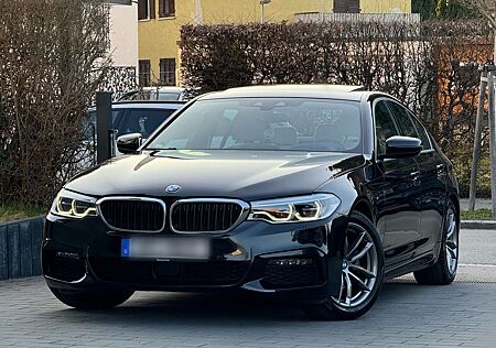 BMW 520d 520 M Paket Panorama Glasdach HUD Harman Kard