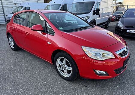 Opel Astra Selection. TÜV Neue