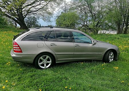 Mercedes-Benz C 180 T Kompressor Automatik Avantgarde Sport Edit
