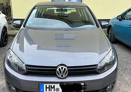 VW Golf Volkswagen 1.6 Comfortline - 5.900 € VB