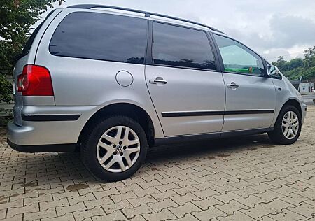 VW Sharan Volkswagen TDI, 7 Sitze, Tüv Neu, Ahk, Navi, Tempomat, Alu