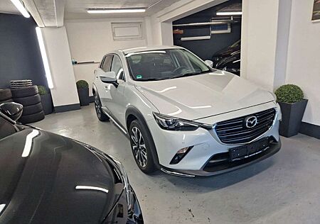 Mazda CX-3 Sports-Line NAVI,HUD,R.Kamera,T.-Leder,LED,