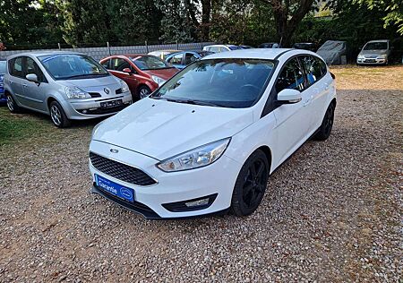 Ford Focus Klima 80Tkm Navi Sitzhzg Tempom Scheckh 2Hnd