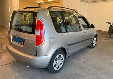 Skoda Roomster Ambition Plus Edition TÜV NEU !