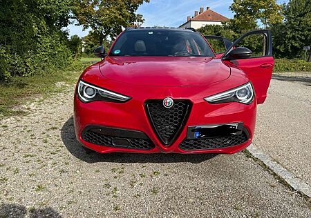 Alfa Romeo Stelvio 2.0 Turbo 16V AT8-Q4 B-Tech