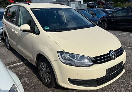 VW Sharan Volkswagen Trendline BMT/Euro 6,Leder,7-Sitze,Navi
