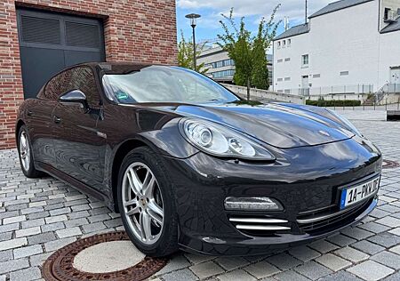Porsche Panamera Diesel Platinum Edition