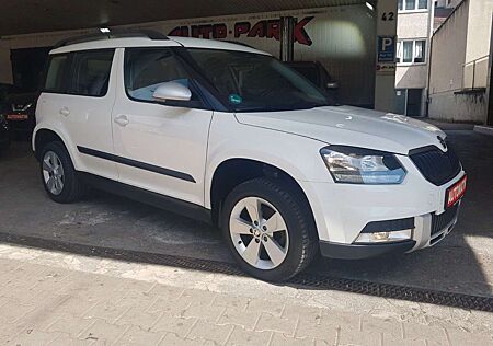 Skoda Yeti Elegance Outdoor/Automatik/Garantie/1Hand