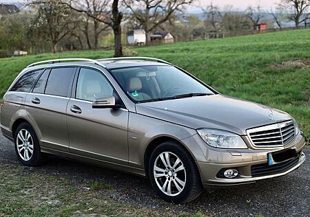 Mercedes-Benz C 220 C-Klasse T-Modell Diesel T CDI DPF Automatik BlueE