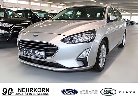 Ford Focus Turnier TITANIUM LED NAVI CAM Winter + Park Paket