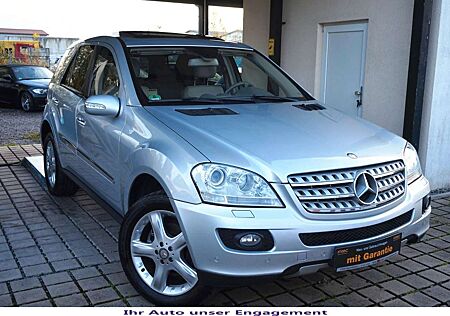 Mercedes-Benz ML 350 4Matic*Navi Com~2.Hand~Leder Grau~KeyGo