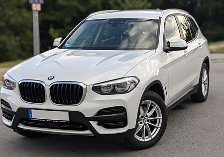 BMW X3 xDrive20d Aut. Head-up, AHK, TÜV+Service NEU