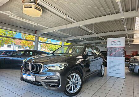 BMW X3 xDrive20d Advantage Kamera LED Scheinwerfer