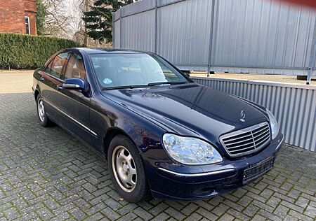 Mercedes-Benz S 320