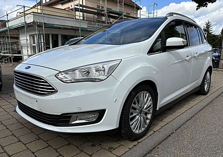 Ford Grand C-Max Titanium